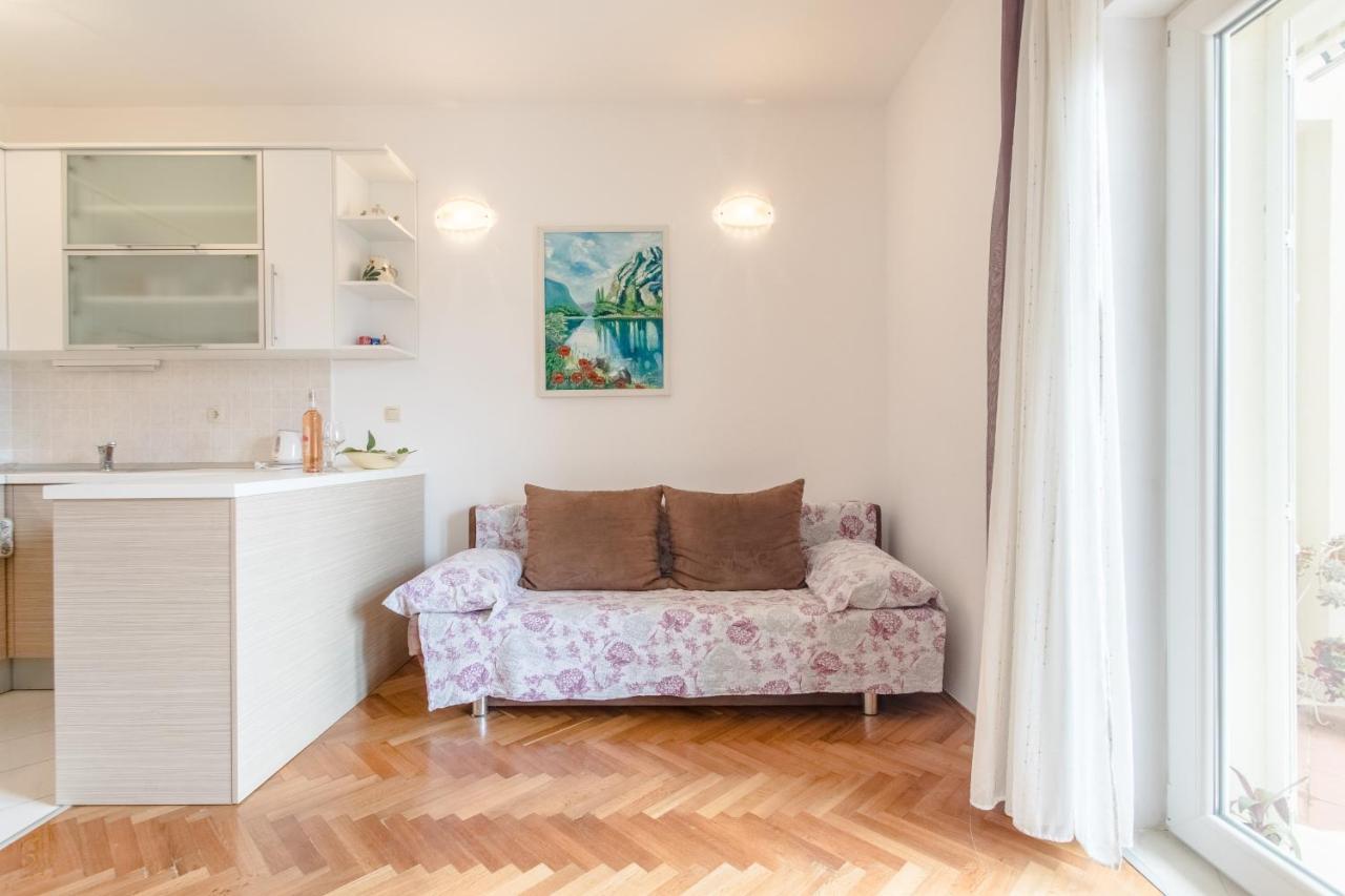Apartments Kadenca Omiš Kültér fotó