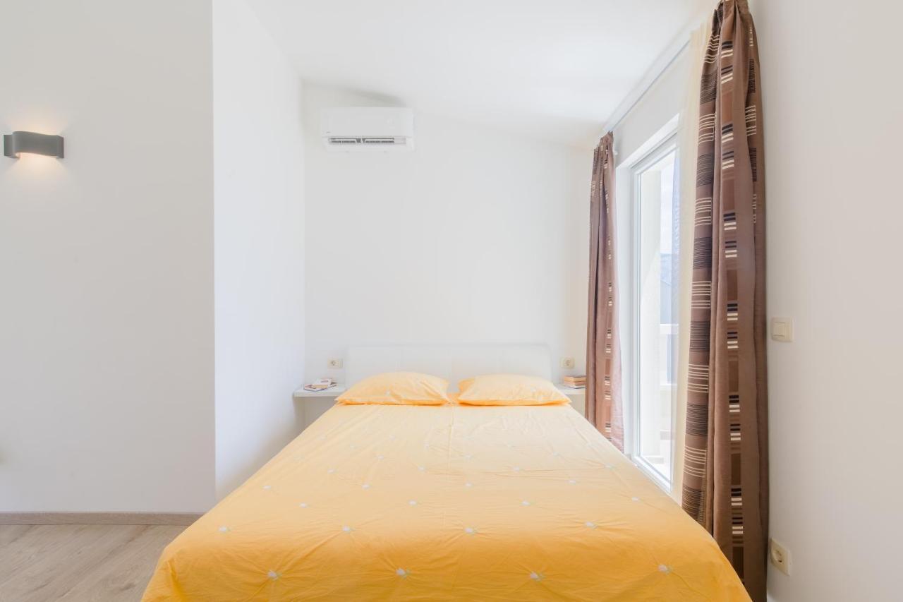 Apartments Kadenca Omiš Kültér fotó