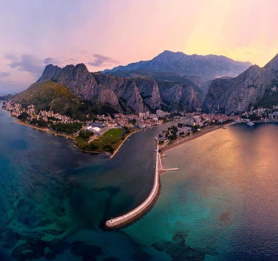 Apartments Kadenca Omiš Kültér fotó