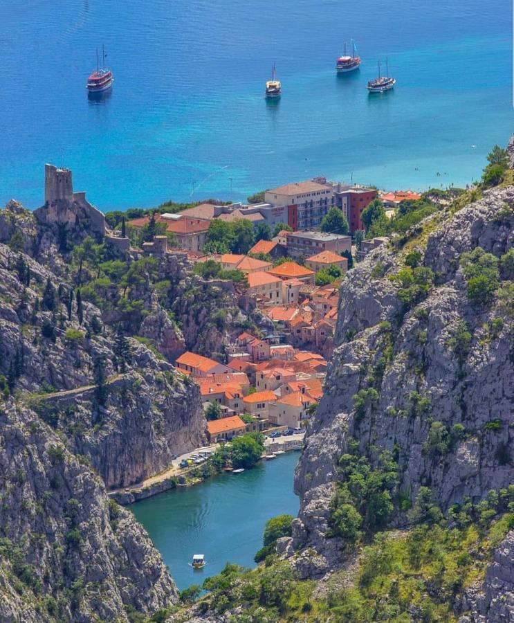 Apartments Kadenca Omiš Kültér fotó